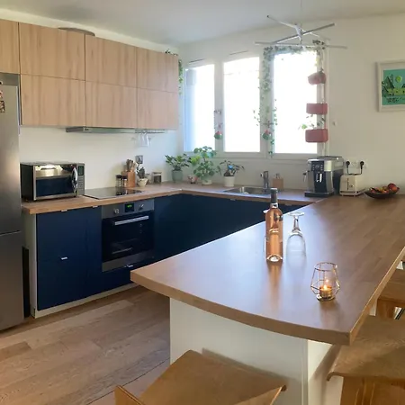 Familial Avec Terrasse Et Parking Apartment *