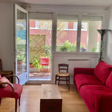 Familial Avec Terrasse Et Parking Vincennes